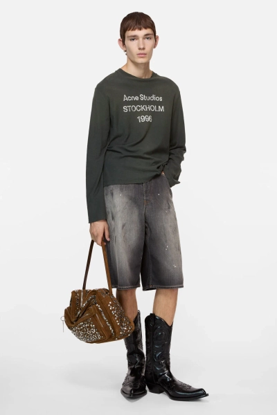 Sprayed 1996 logo t-shirt