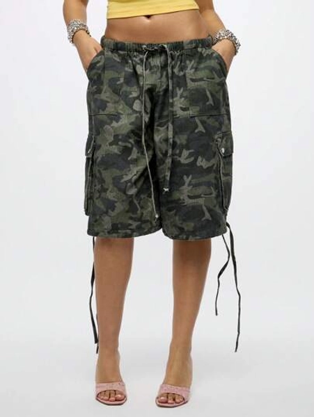 SUMWON WOMEN Cargo Utility Long Shorts Military Combat Style Drawstring Elastic Waist Summer Spring Casual Pockets Bermuda Length Outdoor Hiking Walking - Size 27