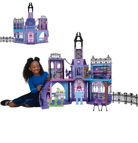 Mattel Monster High Haunted High School Playset