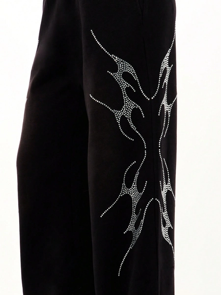 SUMWON WOMEN Wide Leg Oversized Rhinestone Dragon Detail High Waisted Jogger Sweatpants With Elastic Waistband For Fall Winter Streetwear