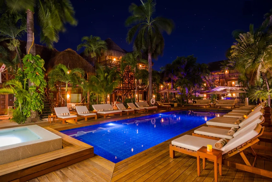 Travel: Vacations, Cheap Flights, Airline Tickets & Airfares