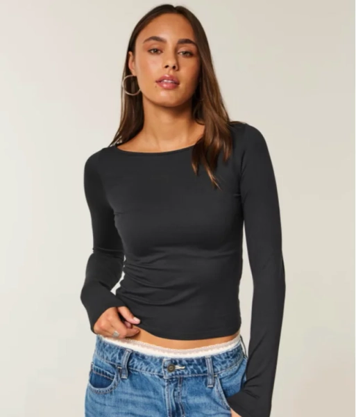 Long-Sleeve Seamless Fabric Slash-Neck Top