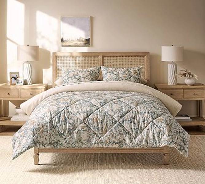 Mia Comforter