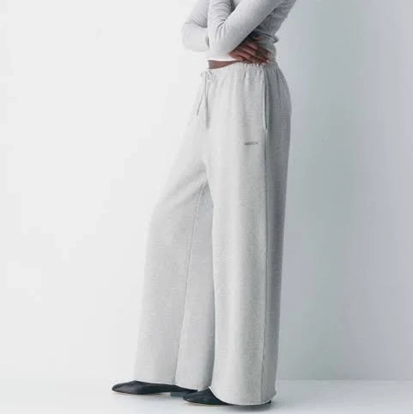 Aritzia Cozy Sweatfleece Mega Flutter Sweatpants