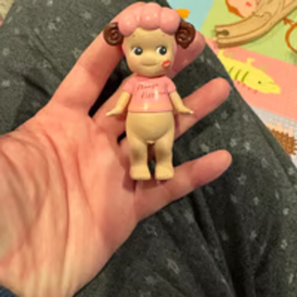 Authentic sonny angel Valentine’s Day 2019 pink chocolate sheep rare lamb