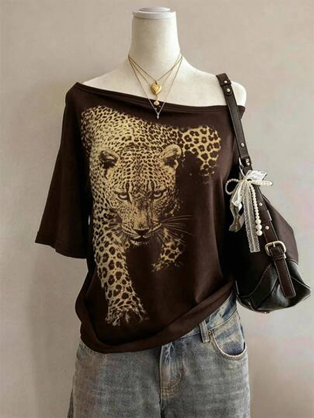 Lalippa Leopard Print Minimalist Round Neck T-Shirt, Gift For Friends - Size S