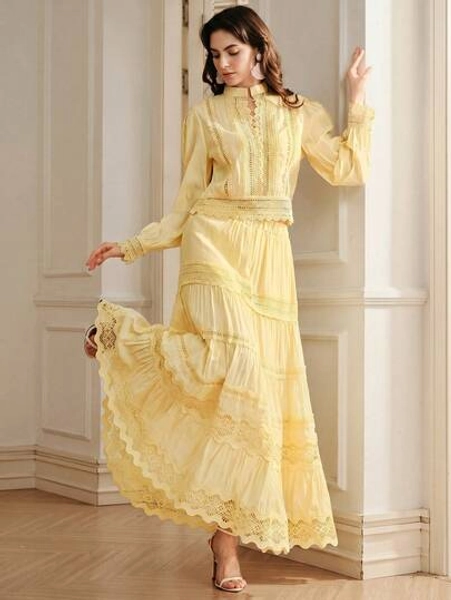 Anewsta Women's Elegant Vacation Floral Embroidery Hollow Out Blouse And Skirt 2-Piece Set, Spring/Summer Festival/Graduation - Size S