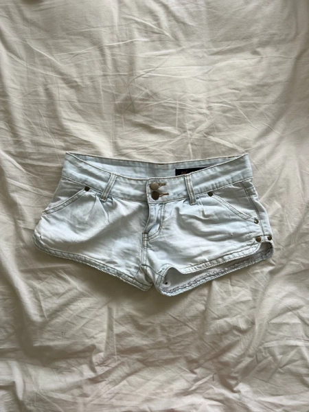 vintage low rise shorts
