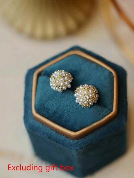 1 Coppia Di Orecchini Casual Versatili Con Perle Piccole Per Donne (Scatola Regalo Non Inclusa)