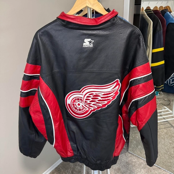 Vintage Starter NHL  Red Wings Leather Jacket Size...