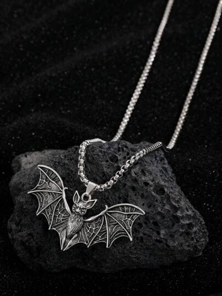 1pc Gothic Vintage Bat Pendant Necklace, Punk Hip Hop Retro Choker Necklace Suitable For Men And Women, Everyday And Festivals Wear