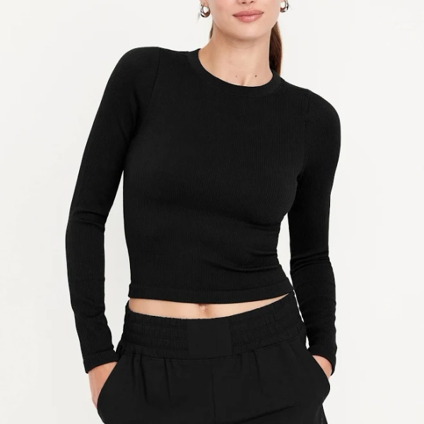 Old Navy Women's Exhale Seamless Fitted Rib T-Shirt