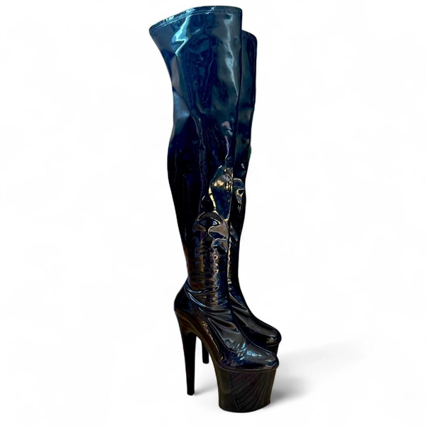 Dollskill YRU deadstock Black patent leather 8 inch...