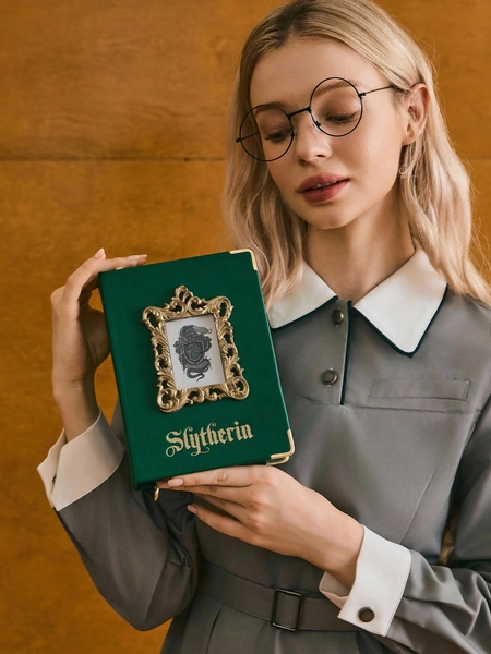 HARRY POTTER X SHEIN Book-Shaped Foil Print Box Shoulder Bag