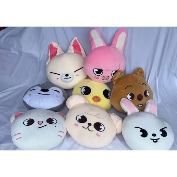 2025 SKZOO Li Longfu Lee Know Fang Canbang Chang Wolf Cub Pillow Stray Children Cartoon Cushion