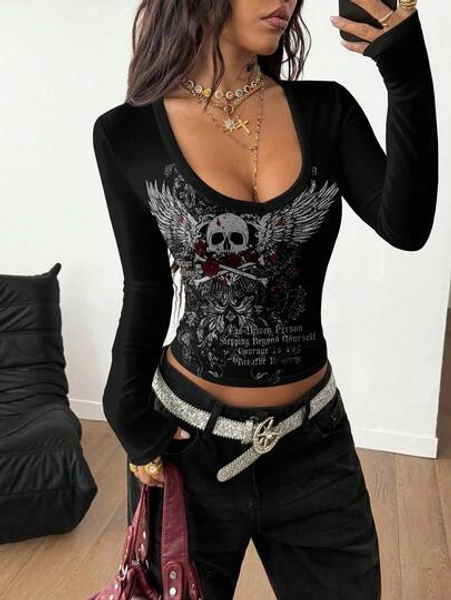 Coolane Women's Y2K Streetwear Bustier V-Neck T-Shirt. Streetwear, Vintage, Dark Gothic Winged Skull Pattern, Back To School, Retro, Fall Women's Clothing, Women's Casual Outfits, Autumn And Winter, Hip-Hop, Style Core Aesthetics.Gothic Cybersigilism, Gyaru, Punk