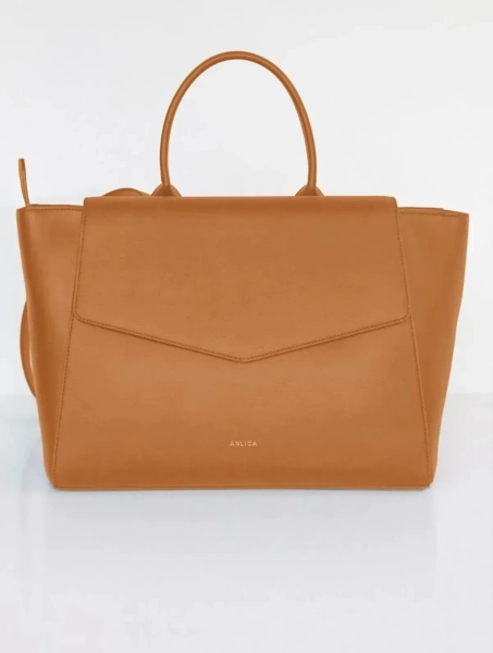 Rheya Vegan Apple Leather Bag | Camel
