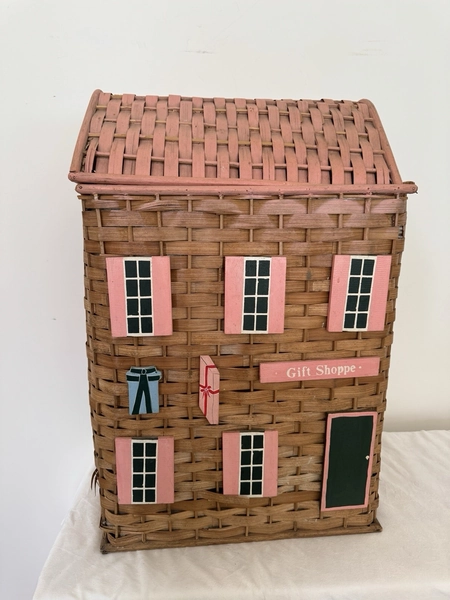 Vintage Wicker House Hamper