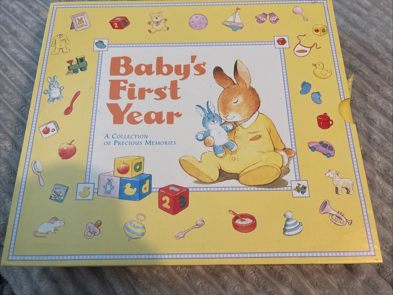 Baby’s First Year- A Collection of Precious Memories Hardback Keepsake Book New