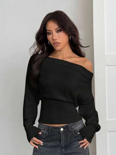 SHEIN PETITE Women's Black Elegant Winter Off The Shoulder Long Sleeve Loose Knit Sweater, Date Night Out Floral Asymmetric Fall Clothes - Size Petite XS