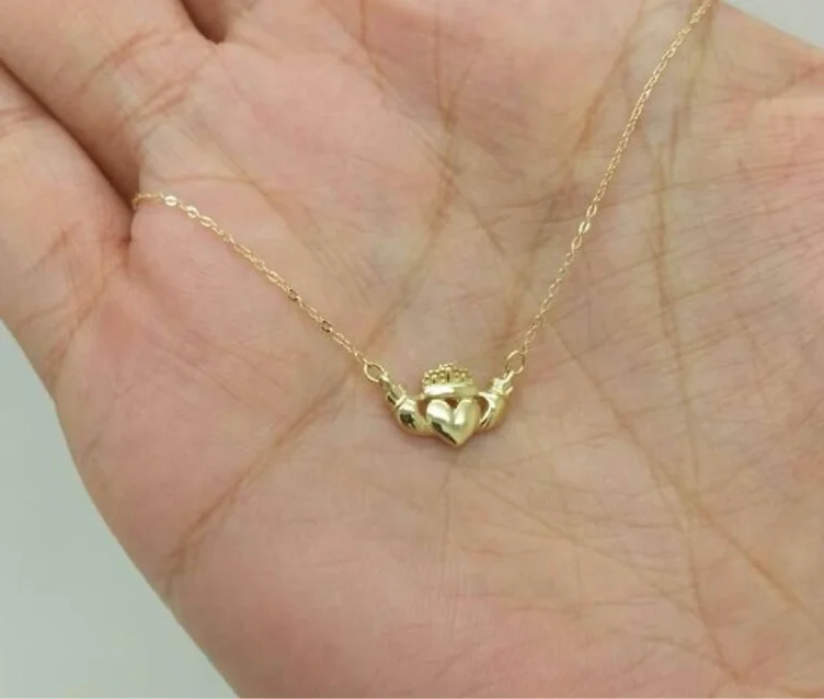 14k Solid Yellow Gold Irish Claddagh Celtic Crown Heart Pendant Necklace Charm Dainty minimalist