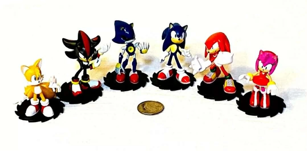 Jazwares Sonic The Hedgehog 2" Mini Figure Set with Bases, Lot of 6 *RARE*