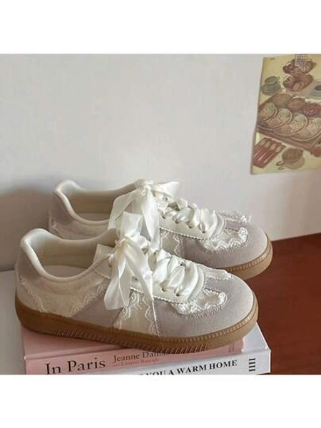 Women's Fashionable Versatile Lace-Up Design Outdoor Casual Flat Shoes, White Lightweight Chinese Style Cloth Breathable Non-Slip Sneakers, Size 35-42