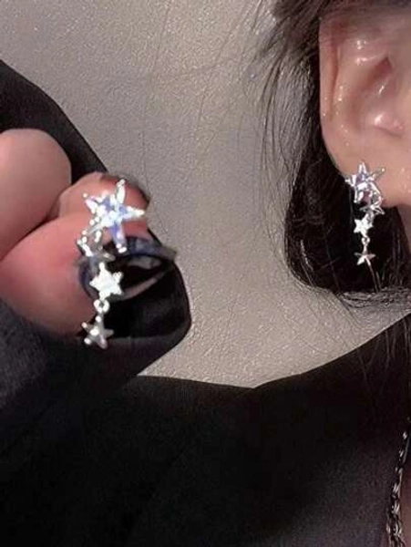 1 Pair Minimalist Cool Wind Pentagram Rhinestone Earrings For Women
