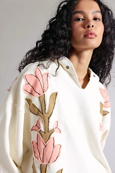 We The Free It's A Vibe Flowers Hoodie