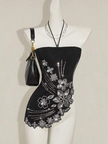 SHEIN ICON Women's Black Asymmetrical Knitted Bandeau Top With Sparkly Floral Design. A Casual Regular Length Strapless Blouse For Everyday Style. - Size XS