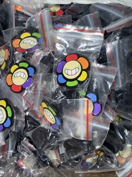 Dandys World Exclusive Dandy Pin Limited Edition