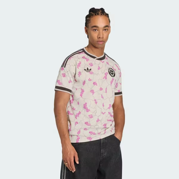 Chile 26 Away Jersey