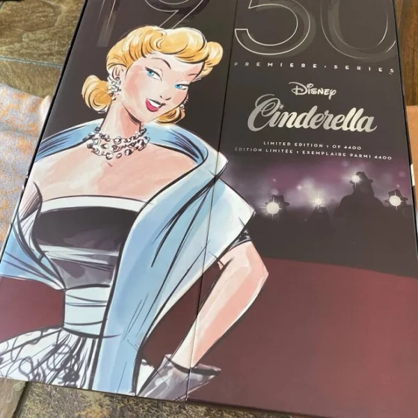 Disney Brand New Limited Edition Cinderella Doll - New Toys & Collectibles