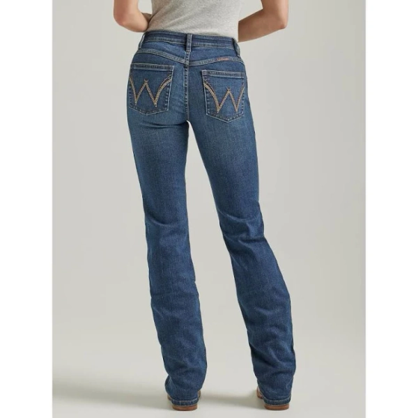 Wrangler Women's Q Baby-Medium Wash Mid Rise Ultimate Riding Bootcut J