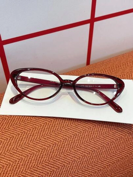 1pc Women's Burgundy Cat Eye PC Frame Plain Color Full Frame Rivet Fashionable Casual Flat Glasses