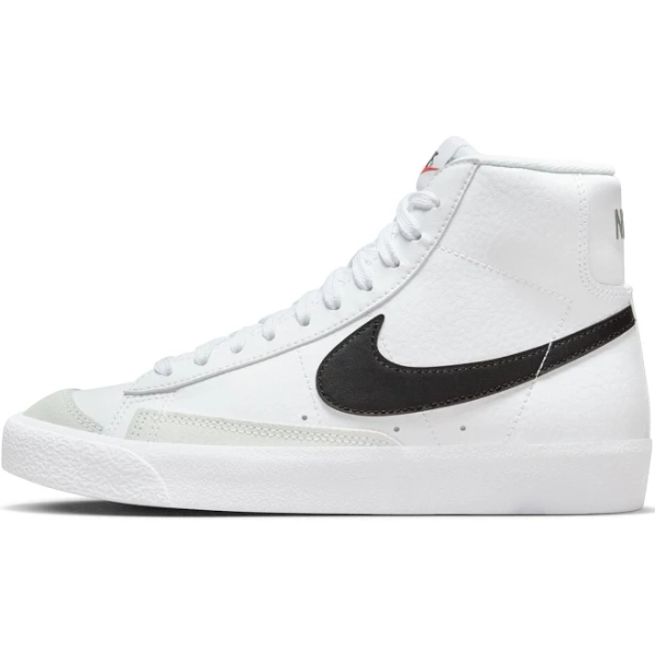 Nike Blazer Mid 77 Youth Trainers