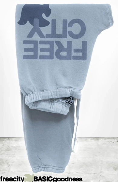 Freecity -  Sweatpant in Blue Ice