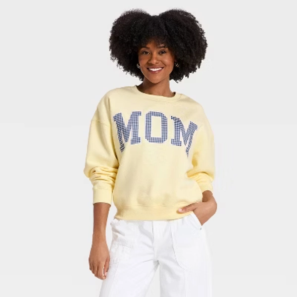Women's Mom Graphic Pullover Sweatshirt - Light Yellow M