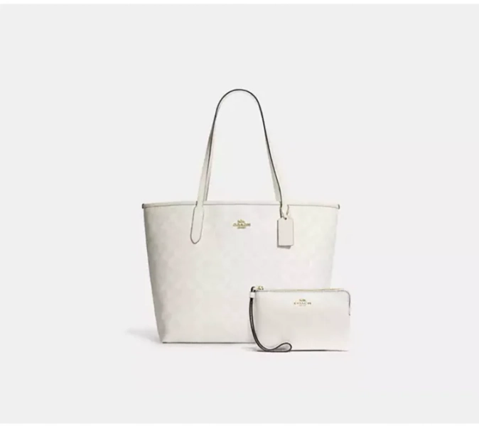 COACH® Outlet | City Tote & Corner Zip Wristlet