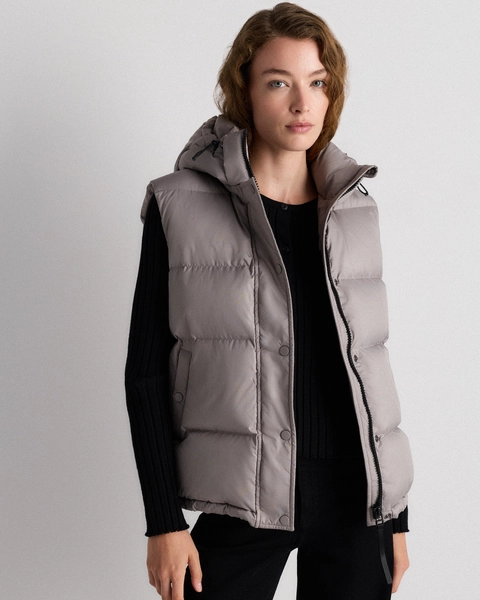 Responsible Down Puffer Vest in Black