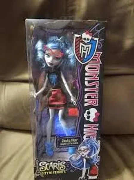 New Mattel G1 Monster High Scaris City of Frights Ghoulia Yelps Zombie Doll