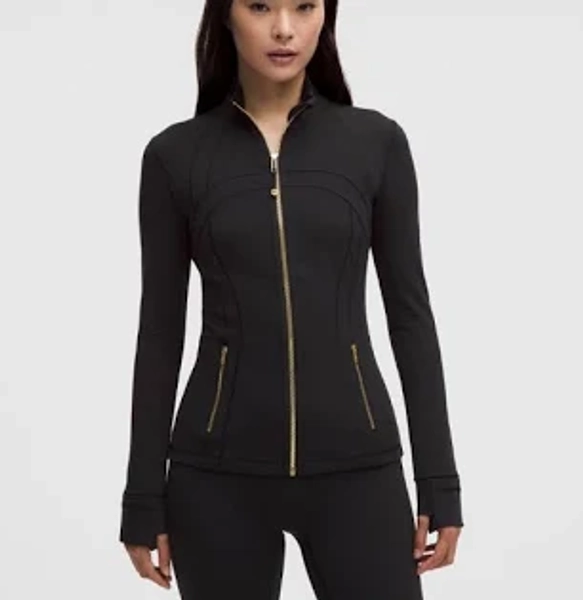 lululemon – Define Jacke Nulu für Frauen – Größe 8 in Black/Gold