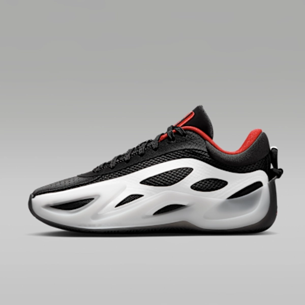 Jordan Heir Series 2 Women's Basketball Shoes - Black/University Red/White - Size 5