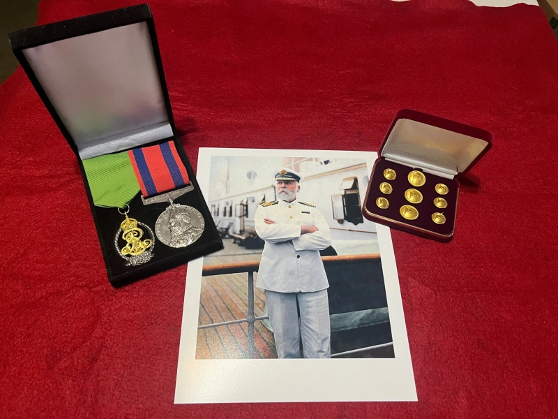 Captain Edward john Smith Set