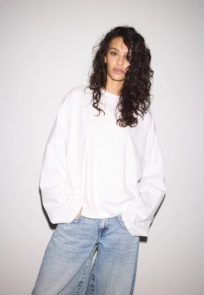 Boxy-T-Shirt mit langen Ärmeln