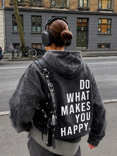 Sudadera con capucha y forro térmico para mujer, nueva moda minimalista de otoño/invierno, estampado de letras, versátil para uso casual en la calle, sudadera negra con efecto tie-dye de otoño