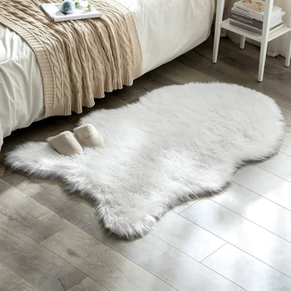 Miulee Luxury Super Soft Fluffy Faux Fur Plush Area Rug