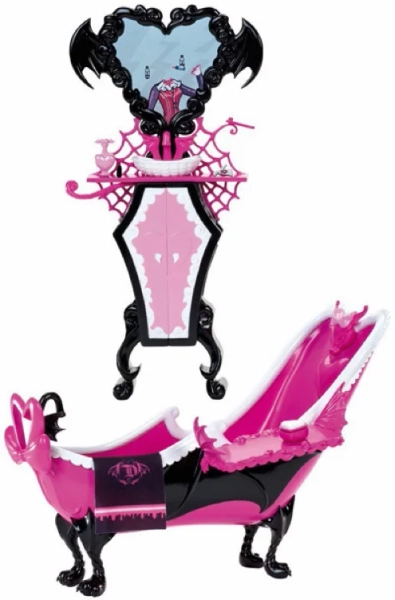 Draculaura’s Powder Room