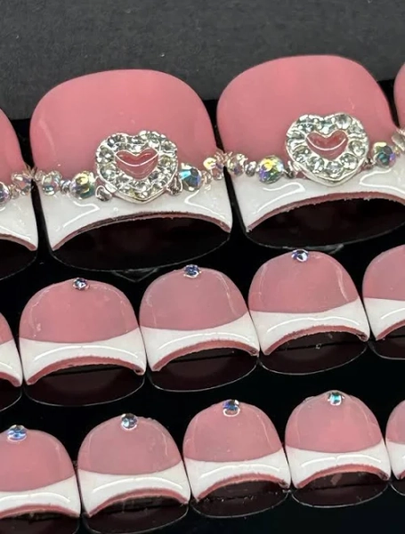French Crystal charm press on toes |custom nail art|square press on toes|pedicure kit|white French|fake toe nails|glue on press on toes