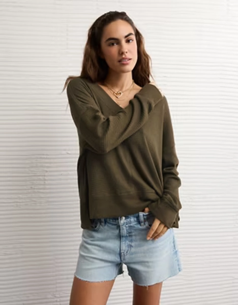 AE Long Sleeve Plush V-Neck Top